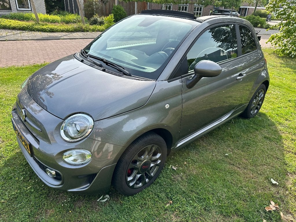 Fiat 500C Cabrio 1.2 rockstar automaat in nieuwstaat!, Stof, 4 cilinders, Particulier, Zilver of Grijs