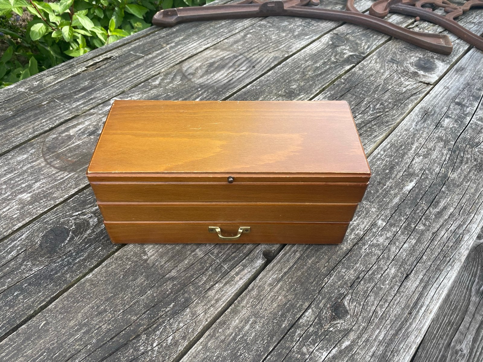 Vintage houten naaidoos met uitschuifbare vakken, Ophalen of Verzenden, Gebruikt