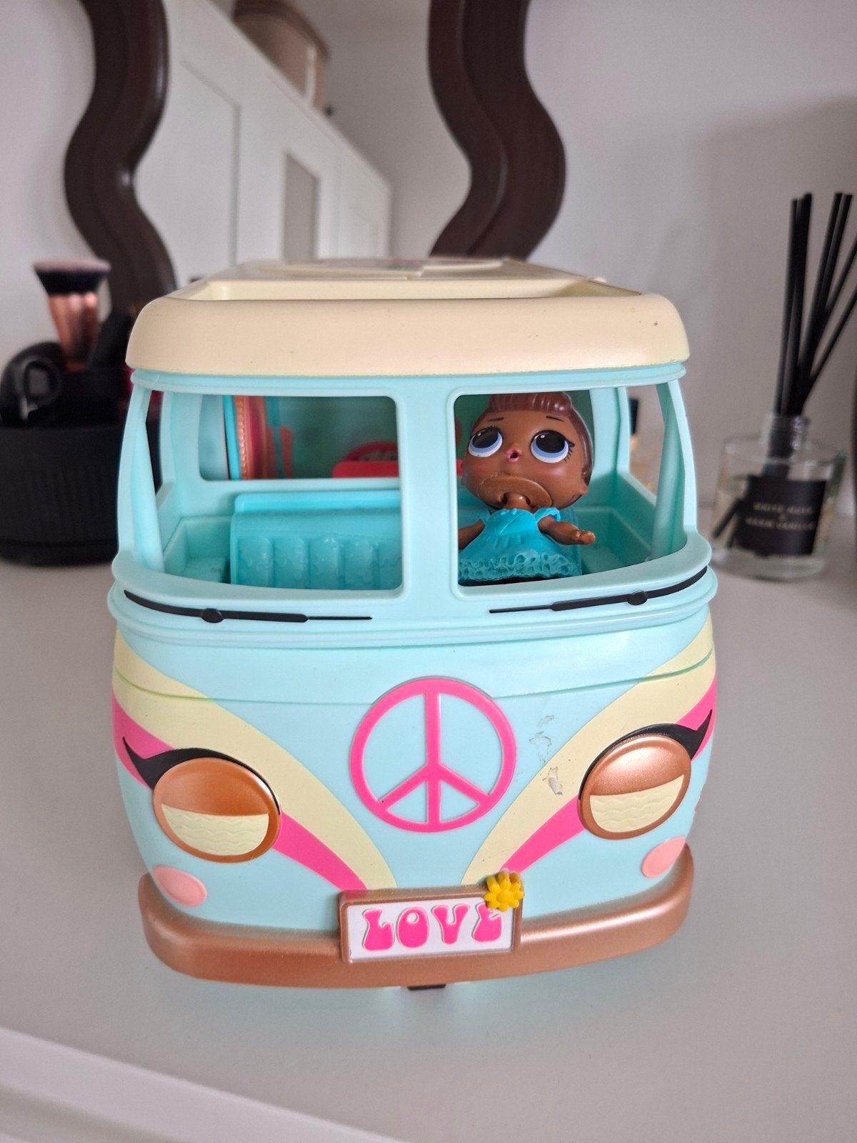 L.O.L. Surprise! Camper met pop, Ophalen, Gebruikt