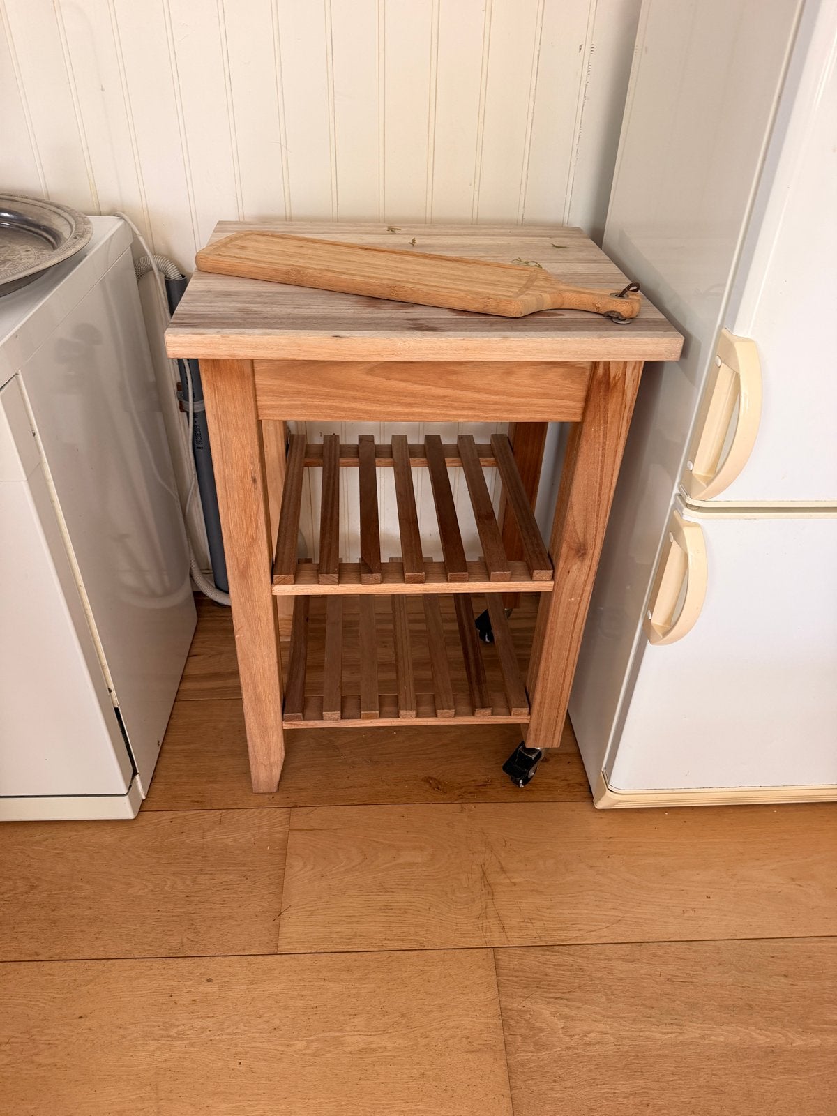 Houten Keukentrolley hakblok - Zo goed als nieuw, Huis en Inrichting, Hout, Keukentrolley, Ophalen of Verzenden, Zo goed als nieuw