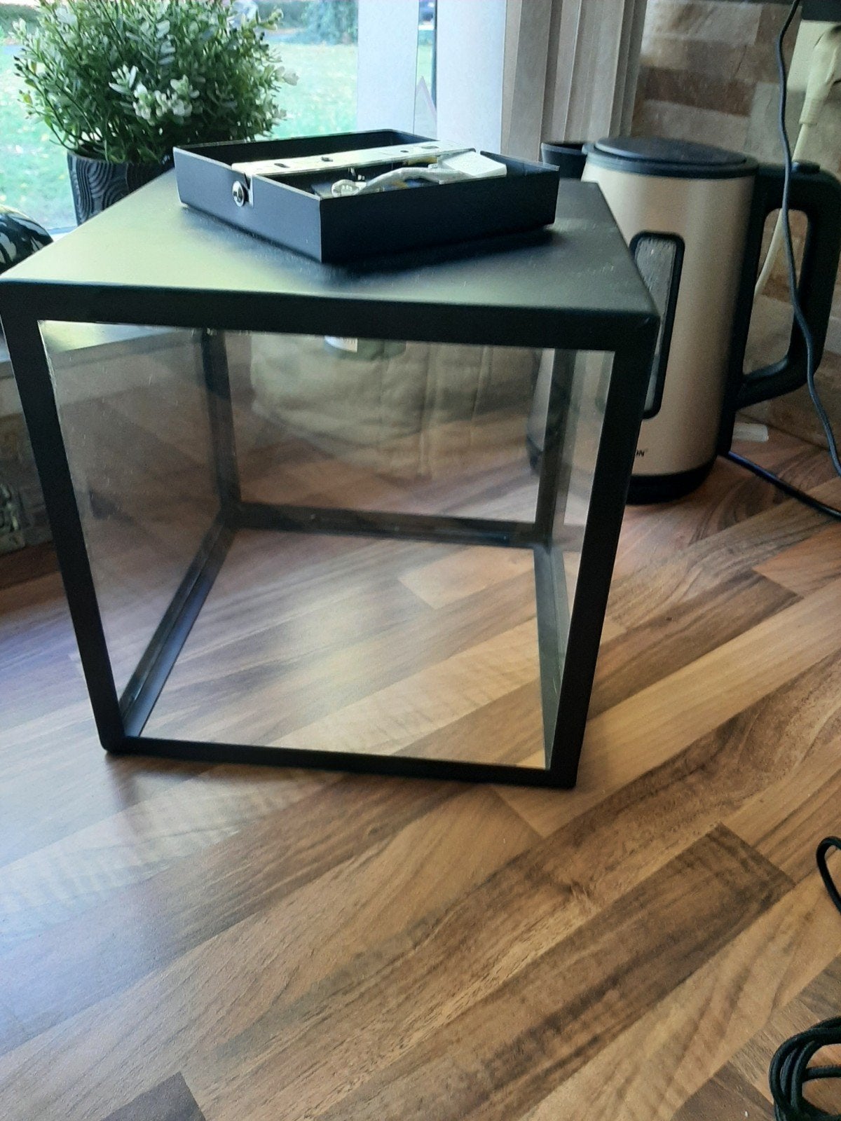 Moderne kubus plafondlamp - Zwart metaal met glas, Gebruikt, Modern, Zwart, Ophalen of Verzenden