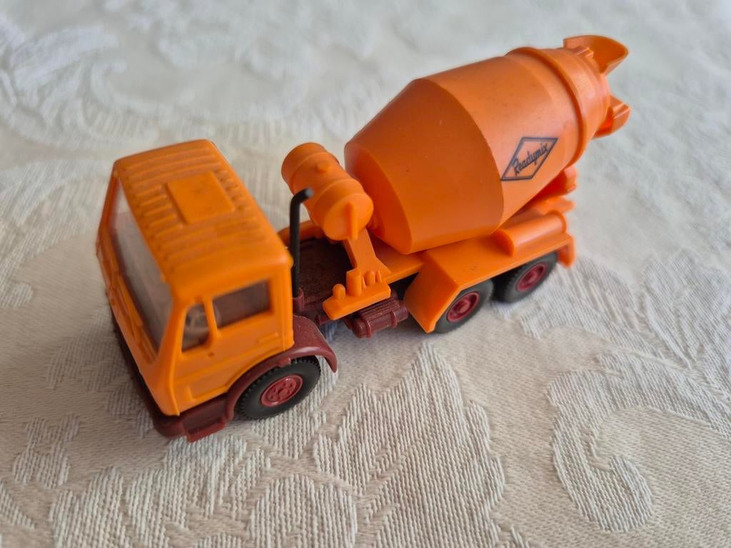 Betonmixer Readymix, Hobby en Vrije tijd, Modelauto's | 1:87, Ophalen of Verzenden, Bus of Vrachtwagen