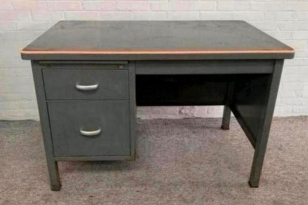 Bureau oude stoere industriële Gispen bureau jaren 50., Ophalen of Verzenden
