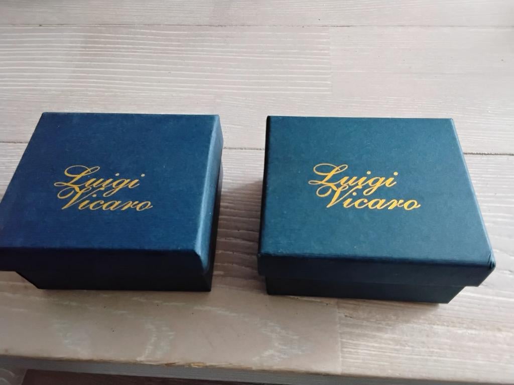 Twee Luigi Vicaro horloges nieuw in doosjes, Ophalen