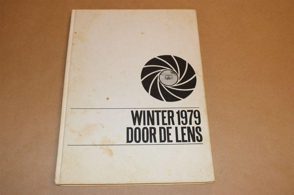 Winter 1979 door de lens - Hogeland Groningen, Ophalen of Verzenden, Gelezen