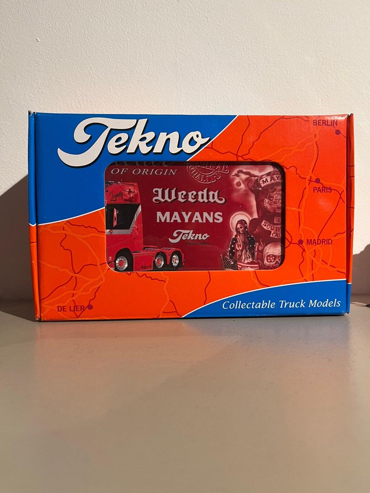 Weeda MAYANS Tekno 1:50 met certificaat en doos, Hobby en Vrije tijd, Modelauto's | 1:50, Ophalen of Verzenden, Zo goed als nieuw