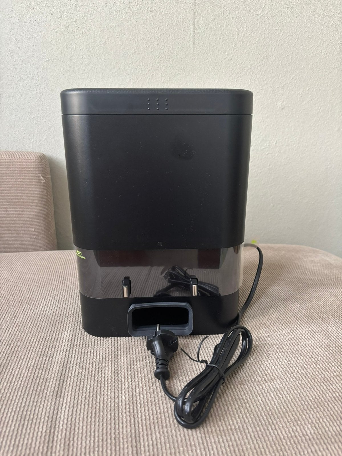 iRobot Roomba 105 Auto Emptydock, Ophalen of Verzenden, Zo goed als nieuw, Robotstofzuiger
