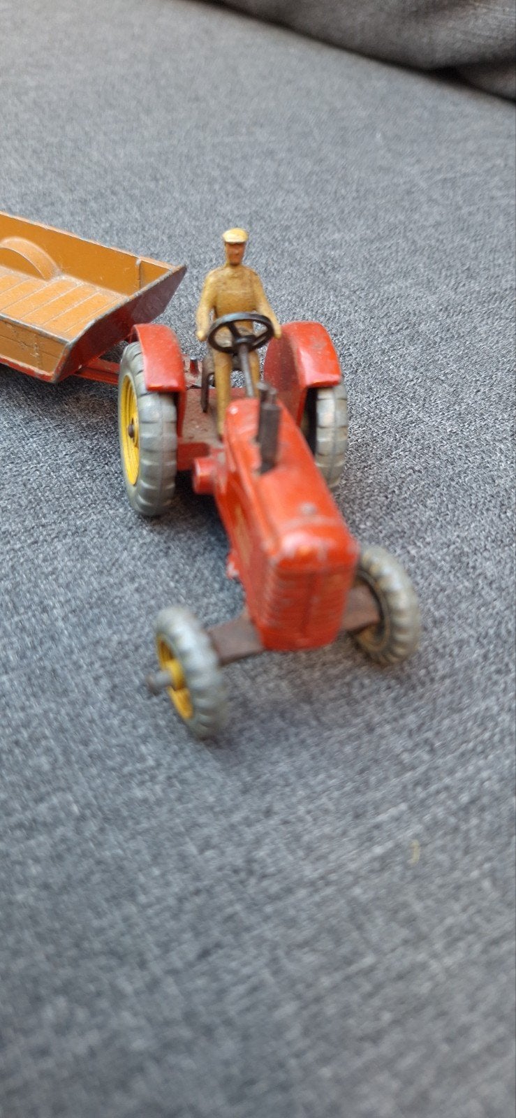 Dinky toys tractor met kar goede staat, Hobby en Vrije tijd, Modelauto's | 1:32, Ophalen of Verzenden
