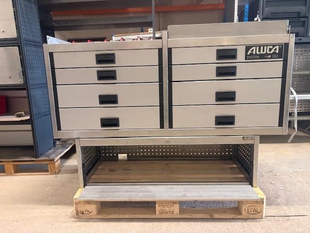 Aluca (1154) L150 B52 H101 €749, Ophalen, Gebruikt
