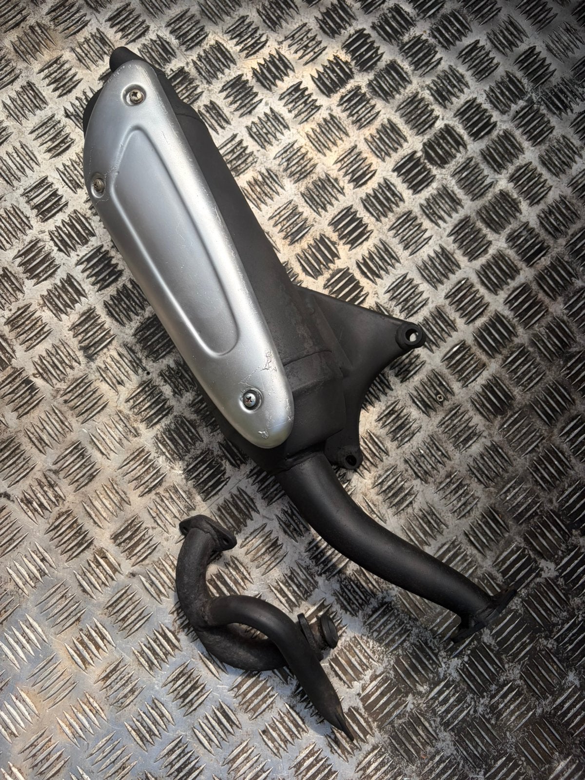 gilera / piaggio 50cc uitlaat zeldzaam “ bimodale”, Ophalen