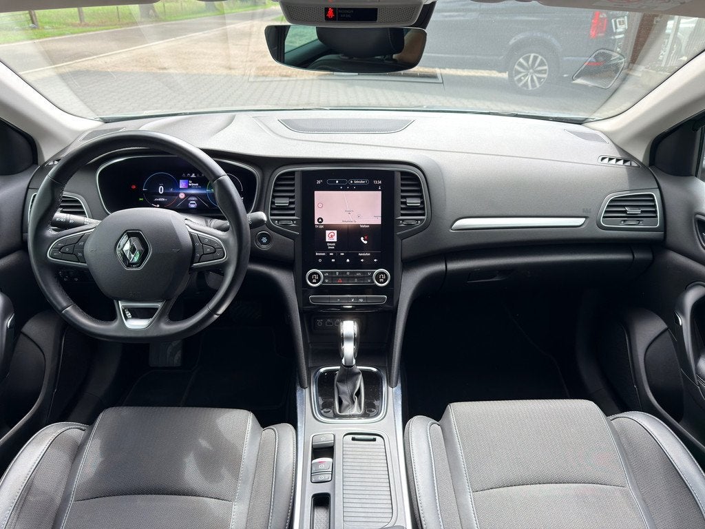 Renault Mégane Estate 1.6 E-Tech Groot Scherm! Plug-In Hybr, Auto's, Renault, 77 km/l, Gebruikt, 4 cilinders, Leder en Stof