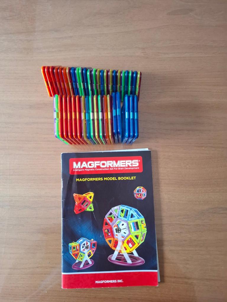 Magformers 14 (3 sets in totaal), Kinderen en Baby's, Speelgoed | Bouwstenen, Ophalen of Verzenden, Zo goed als nieuw, Overige merken