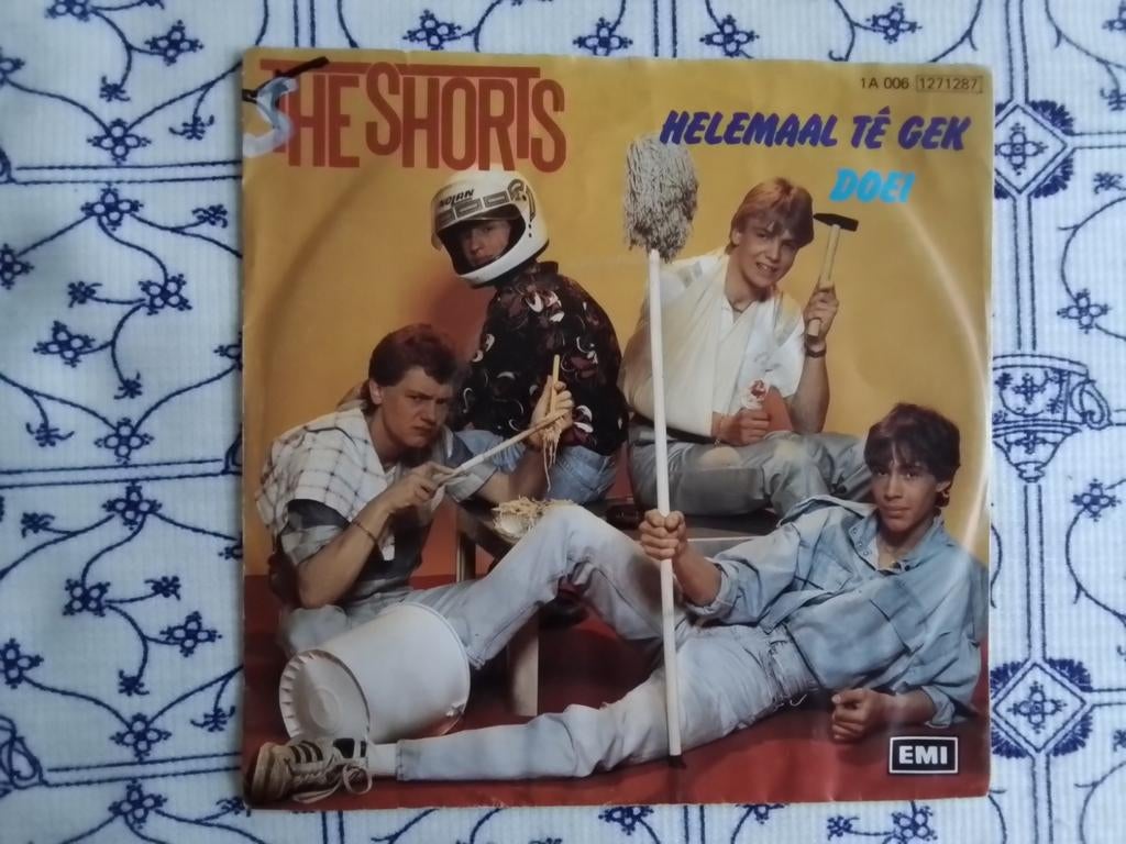 The shorts           Helemaal tê gek, Ophalen of Verzenden, Zo goed als nieuw, Nederlandstalig, Single