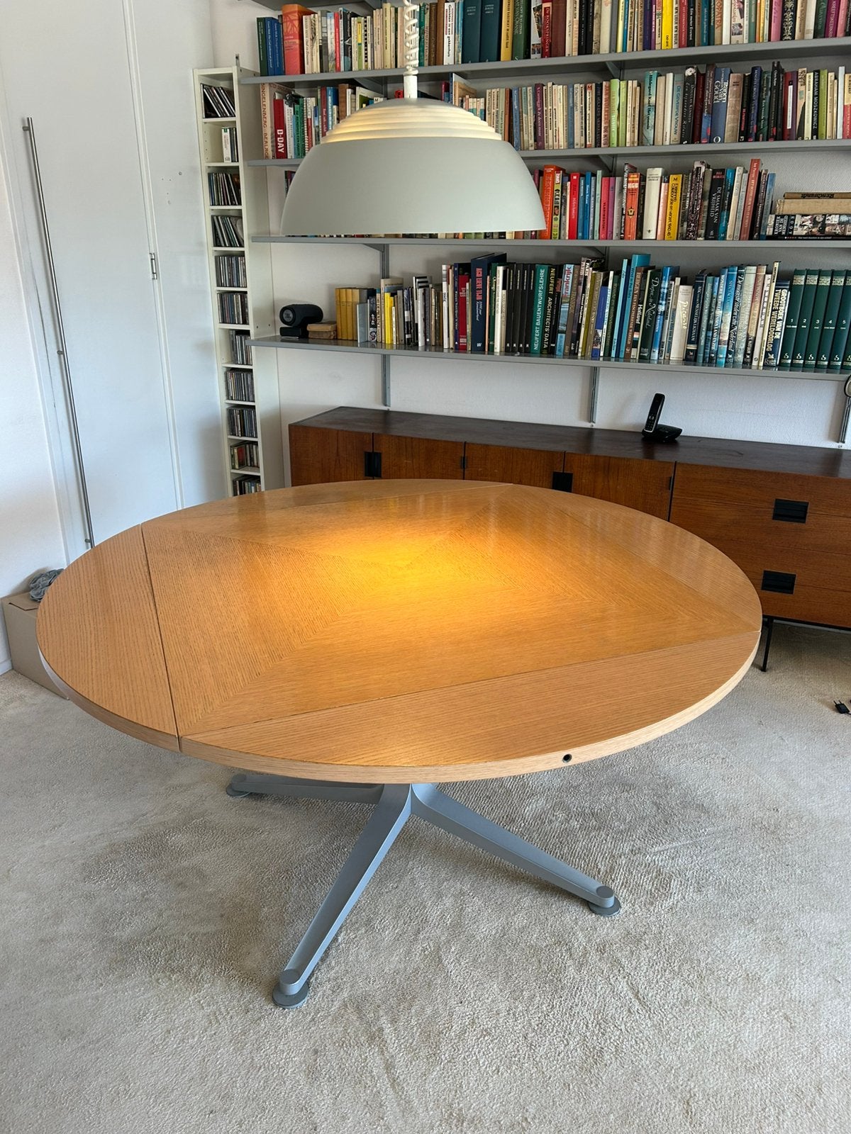 Mooie Zanotta Radicequadra eettafel, Huis en Inrichting, Ophalen of Verzenden, Zo goed als nieuw, Rond, 100 tot 150 cm