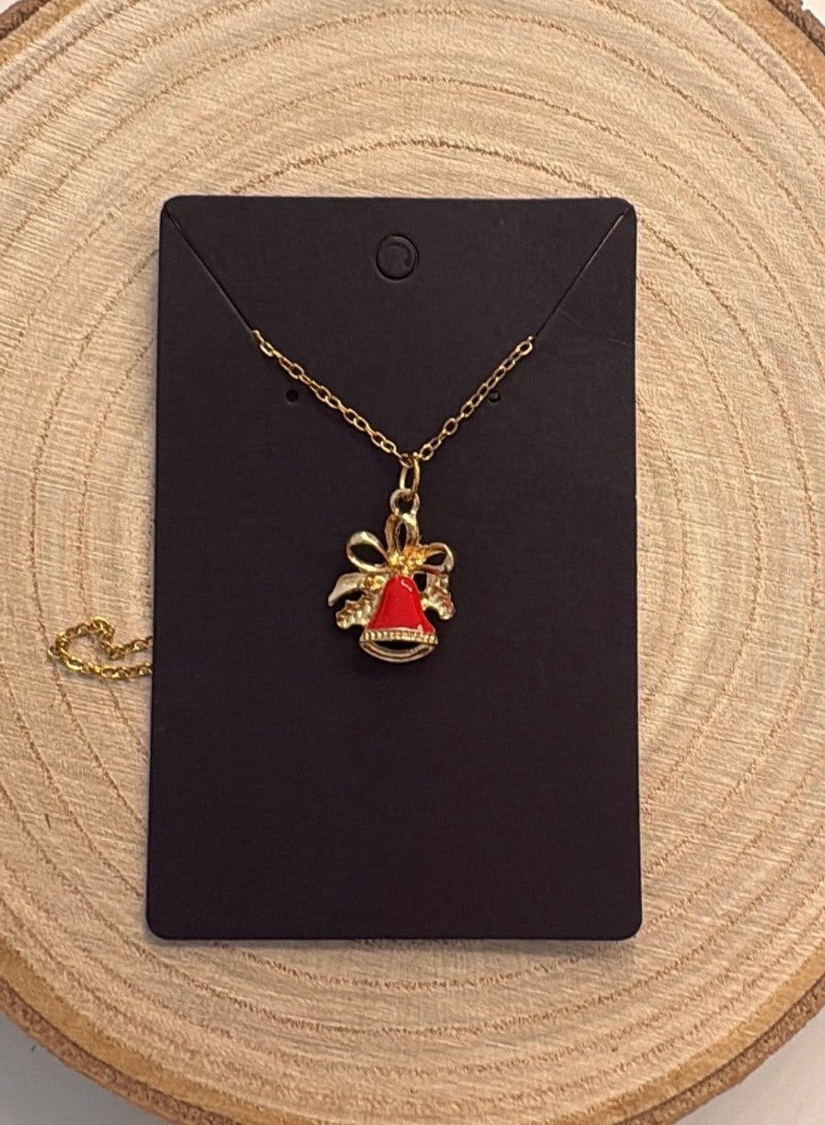 Goudkleurige Ketting met Kerstbel Hanger - Nieuw, Nieuw, Ophalen of Verzenden, Goud, Overige materialen