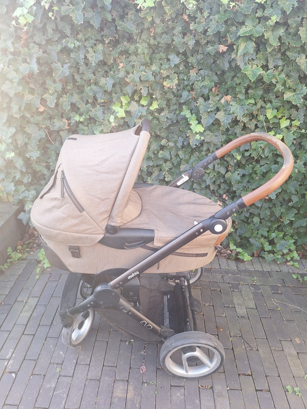 Kinderwagen met reiswieg en buggy, Kinderen en Baby's, Ophalen, Gebruikt, Mutsy, Met reiswieg