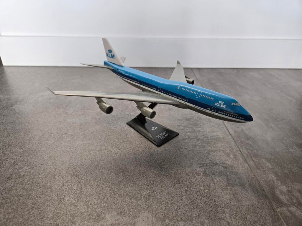 KLM Boeing 747-400 Schaalmodel, Verzamelen, Luchtvaart en Vliegtuigspotten, Ophalen of Verzenden, Zo goed als nieuw, Schaalmodel