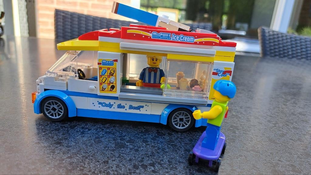 Lego City 60253 IJscowagen met skateboarder, Ophalen of Verzenden, Zo goed als nieuw