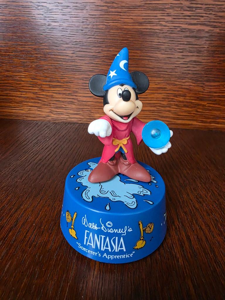 Disney Fantasia Mickey Mouse Tovenaarsleerling Beeldje, Ophalen of Verzenden, Mickey Mouse, Zo goed als nieuw, Beeldje of Figuurtje