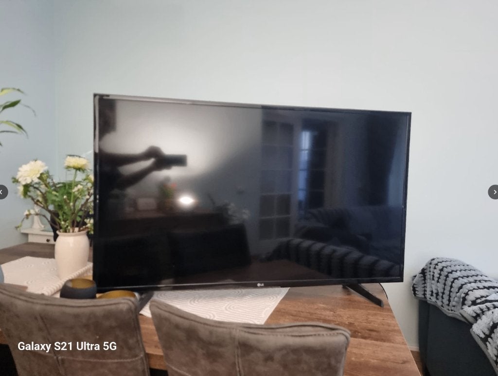 LG Smart TV 49UH610V 4K HDR (met defect goed lezen), Ophalen, 50 Hz, 80 tot 100 cm, 4k (UHD)