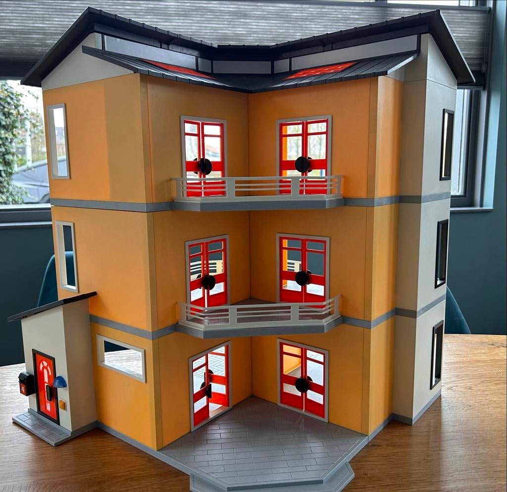 Playmobil Luxe Villa 9266 + Extra Verdieping 6554 (Compleet), Ophalen, Zo goed als nieuw