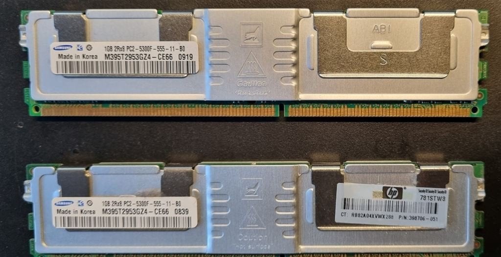 Samsung 1GB 2Rx8 PC2-5300f-55-11-B0 ECC server geheugen, Computers en Software, RAM geheugen, Verzenden, Zo goed als nieuw, DDR4