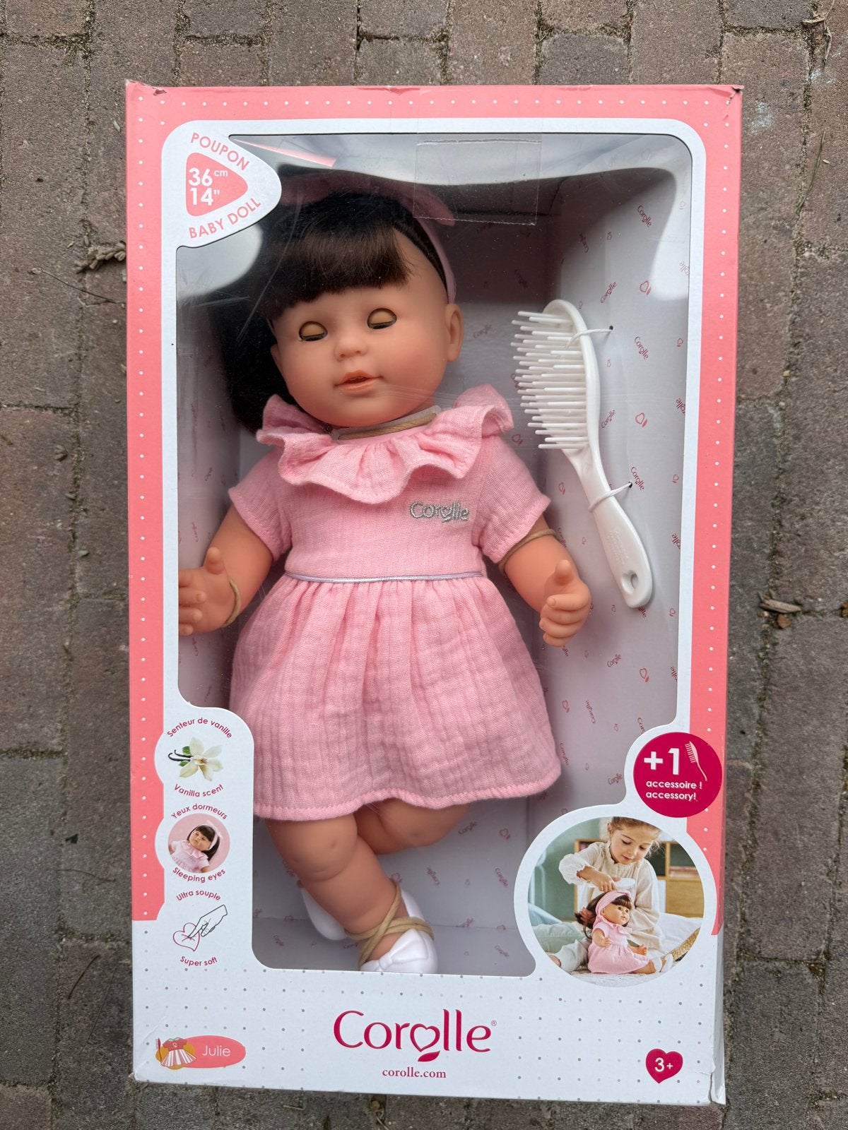 Corolle Babypop Julie 36 cm met borstel - Nieuw in doos, ., Nieuw, Ophalen of Verzenden, ZI SUD - BP