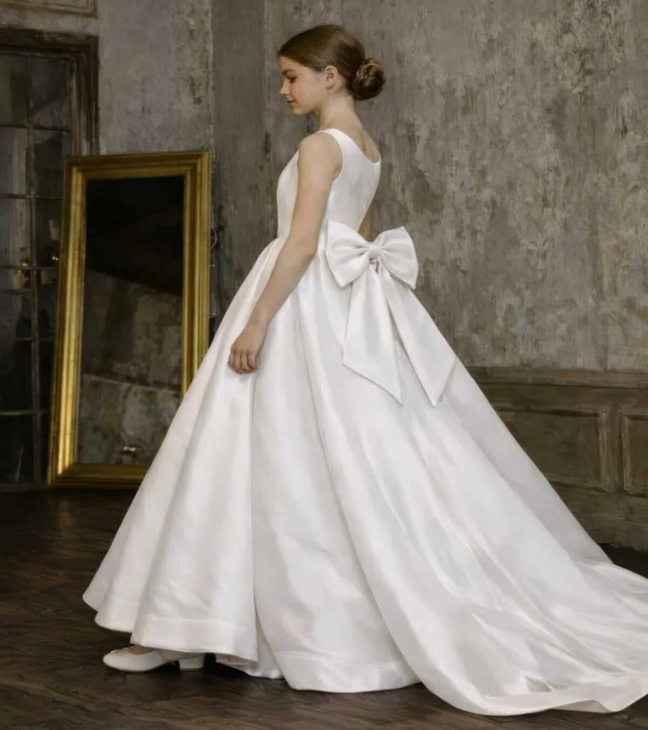 Elegante witte jurk 12-13 jaar, eventueel met bolero, Kleding | Dames, Jurken, Wit, Ophalen of Verzenden, Zo goed als nieuw, Maat 34 (XS) of kleiner