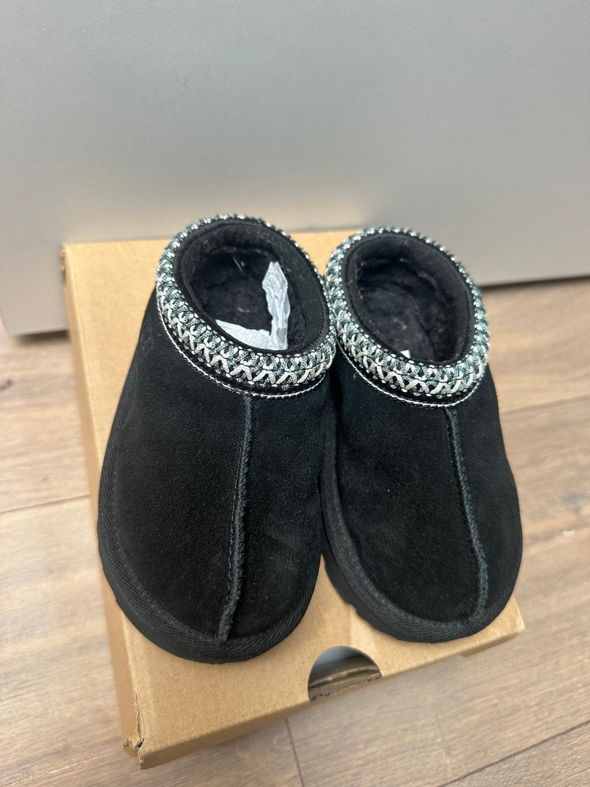 Nieuw Kinder UGGS maat 23,5, Ophalen, Zo goed als nieuw, Jongen of Meisje, Laarzen