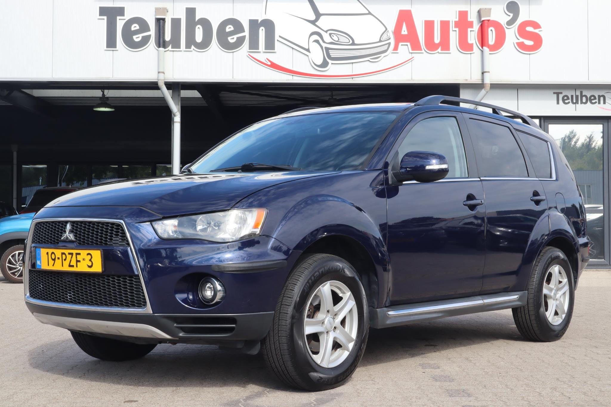 Mitsubishi Outlander 2.0 Intro Edition | Automaat | Climate, Auto's, Mitsubishi, Stof, Blauw, Origineel Nederlands, Bedrijf