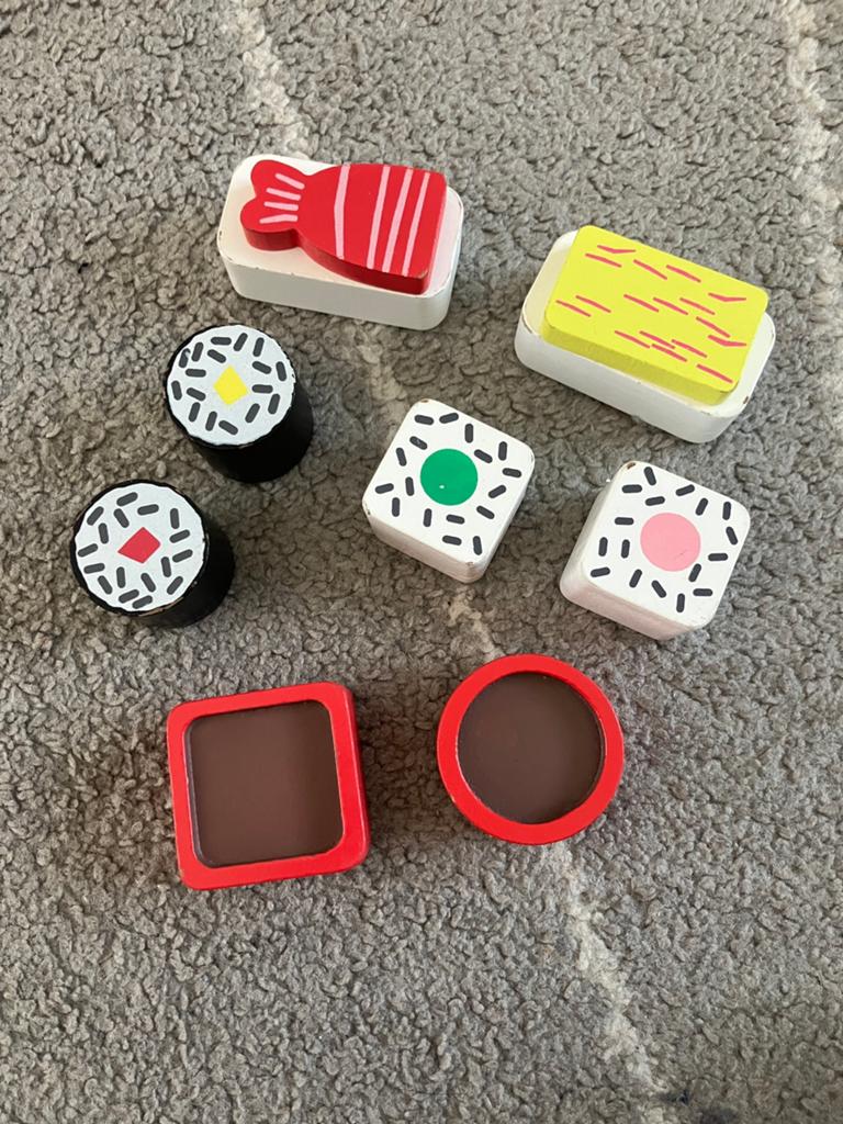 Houten sushi set, Ophalen of Verzenden, Gebruikt, Meubelstuk of Keukentje