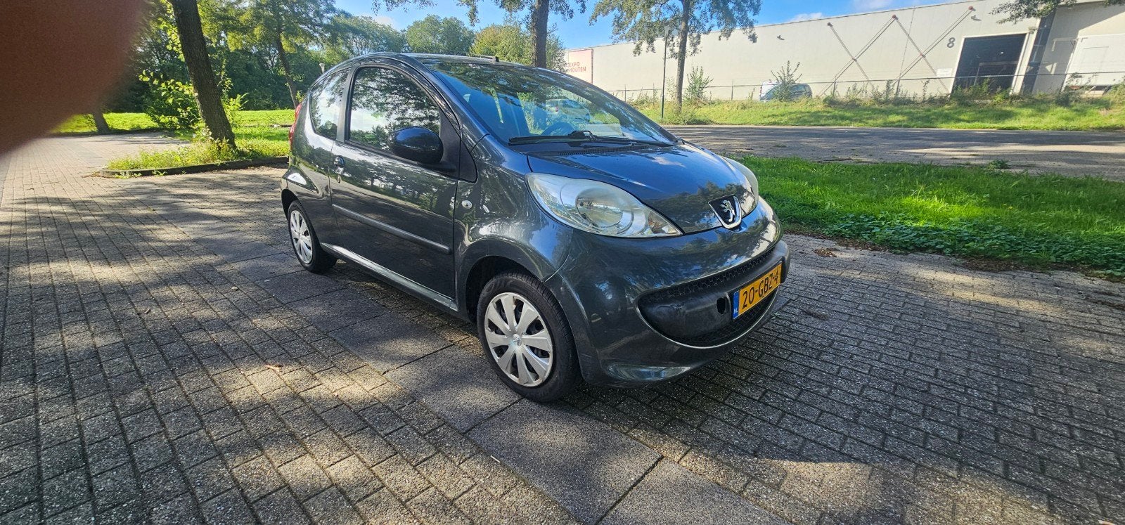 Peugeot 107 1.0 12V 3DR 2008 Grijs, Voorwielaandrijving, 4 stoelen, 68 pk, Origineel Nederlands