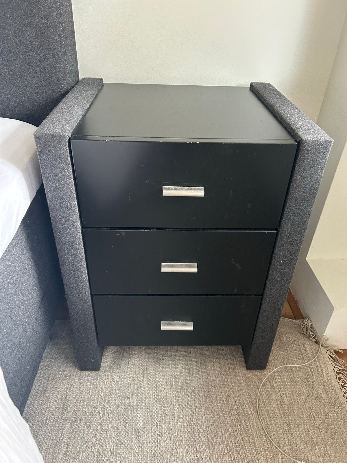 2x Goossens Infinity nachtkastjes - zwart met grijs, Overige materialen, Zo goed als nieuw, 45 tot 65 cm, 55 tot 70 cm