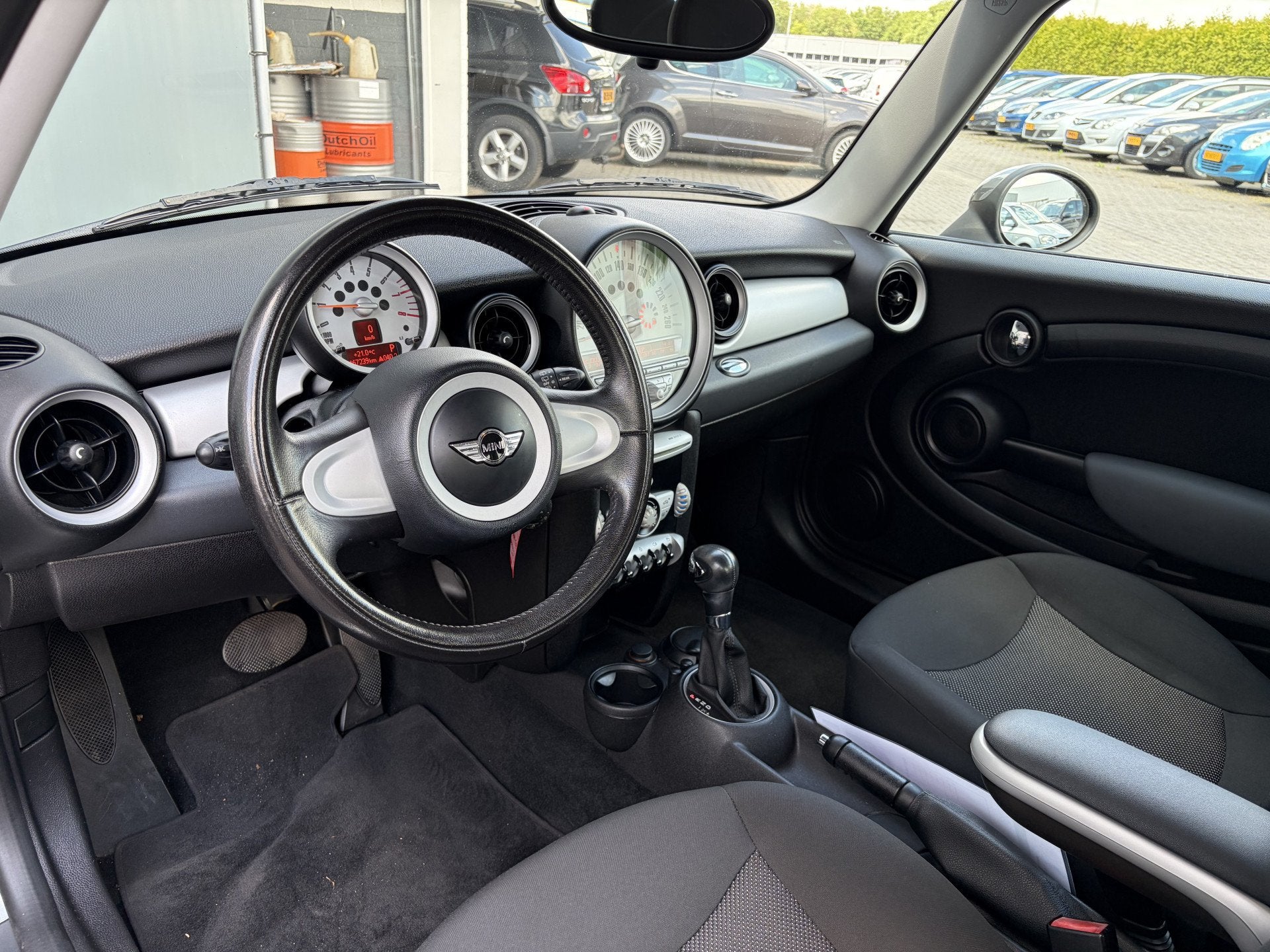 MINI Mini BWJ 2010 | 1.6 123 PK Cooper Pepper AUTOMAAT | AIR, Auto's, Euro 5, Stof, Gebruikt, 4 cilinders