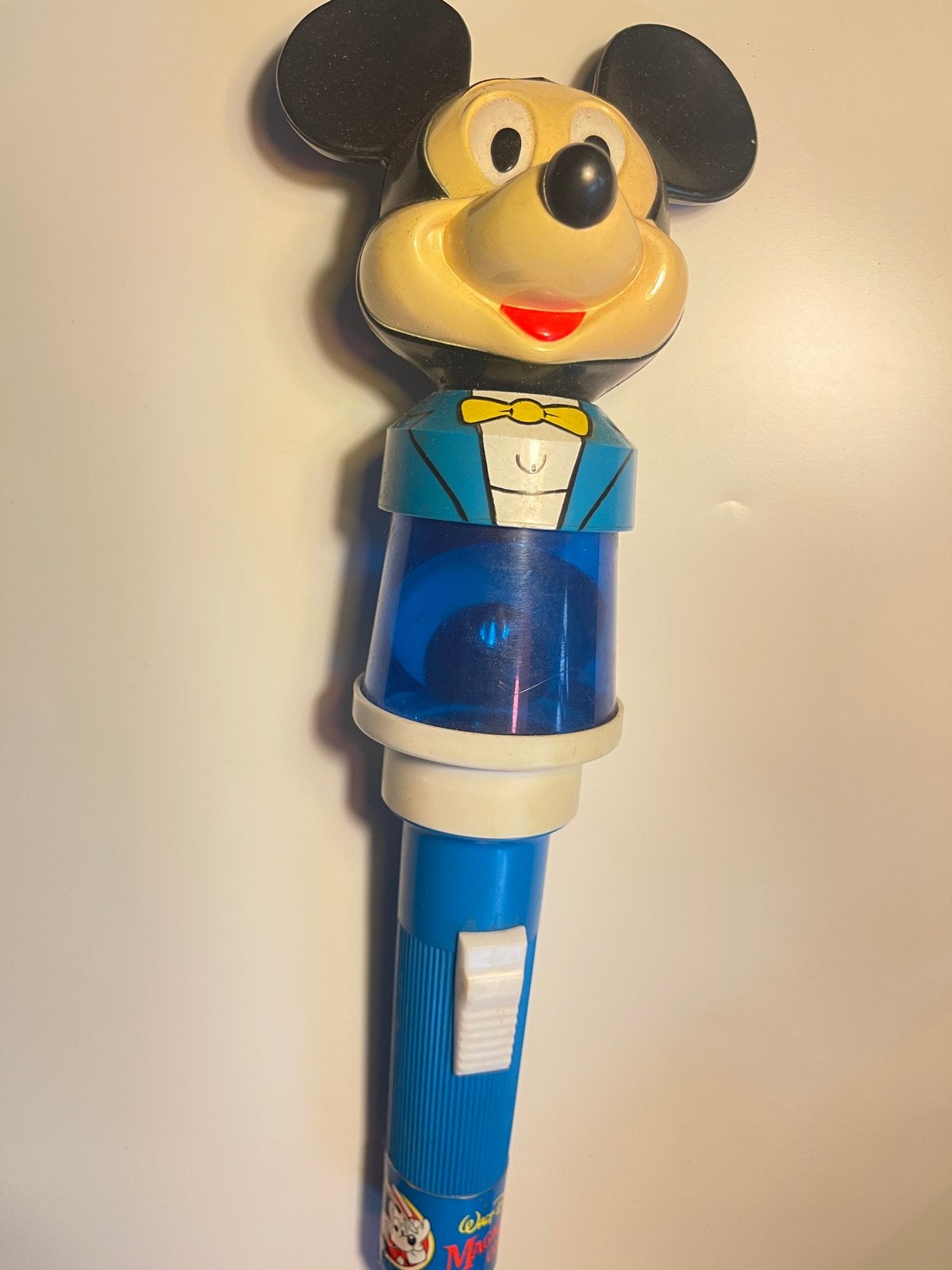 vintage Walt Disney World on Ice Flashlight / Mickey's, Verzamelen, Verzenden, Mickey Mouse, Gebruikt, Beeldje of Figuurtje