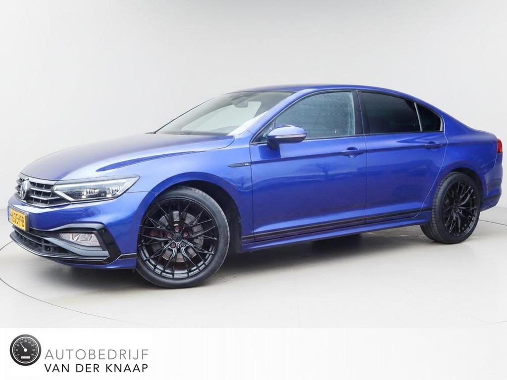 Volkswagen Passat 2.0 TSI 4Motion Elegance Business R | 272P, Automaat, Gebruikt, 4 cilinders, Blauw