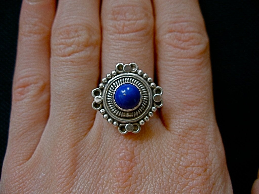 Zilveren 925 zilver ring mooi bewerkt lapis lazuli mt. 18.75, Sieraden, Tassen en Uiterlijk, Ringen, 18 tot 19, Nieuw, Met edelsteen