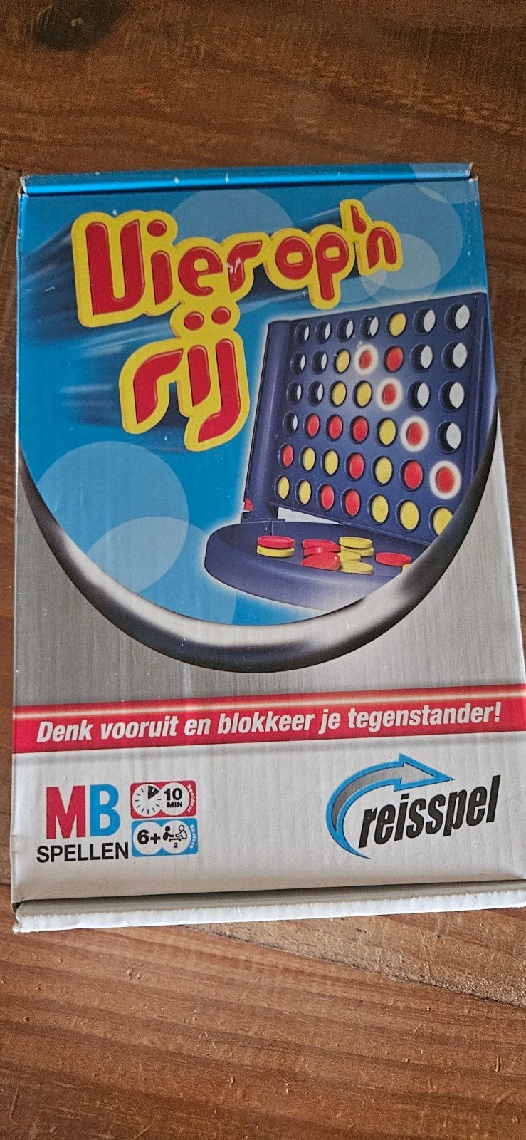 Vier op een Rij Reis Editie - Compact en Compleet, Hobby en Vrije tijd, Gezelschapsspellen | Bordspellen, Ophalen, MB Spellen