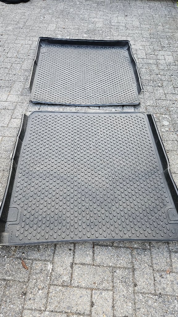 Opel Vectra koffermatten rubber, Ophalen of Verzenden, Gebruikt, Opel
