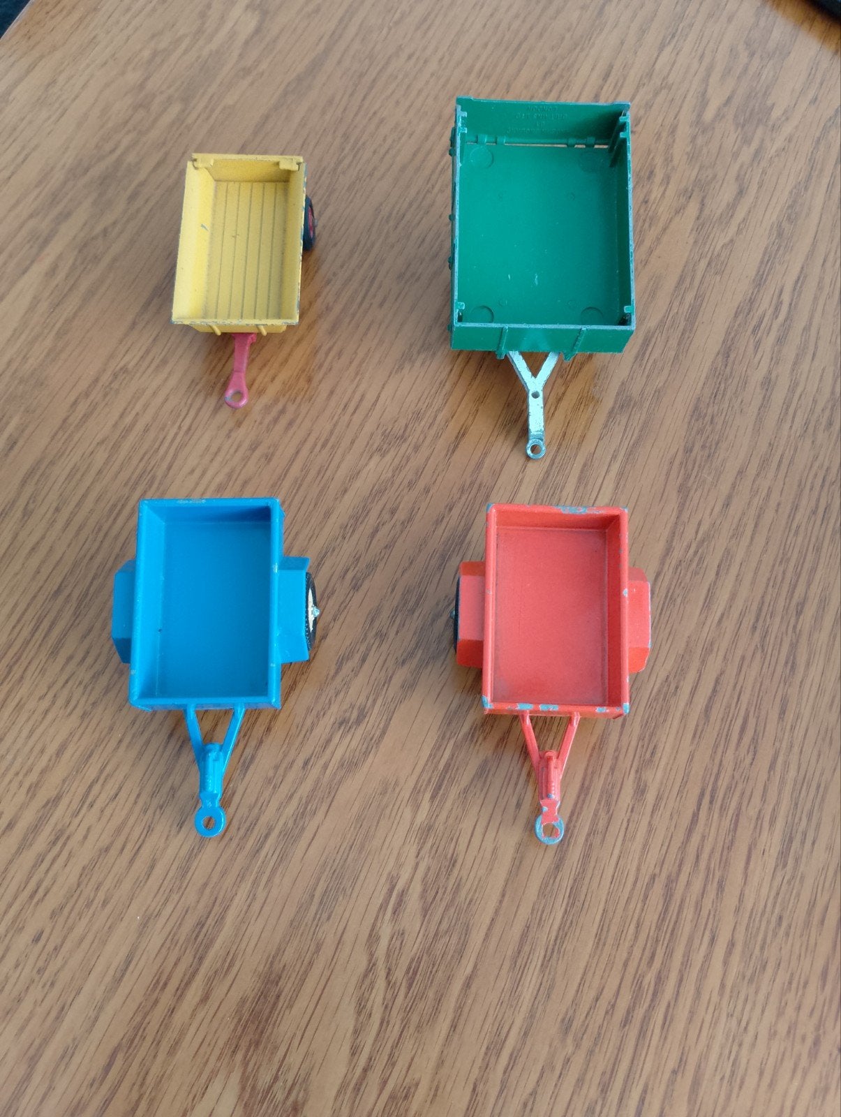 Set van 4 vintage Britains aanhangwagens, Ophalen, Gebruikt, Auto, Corgi
