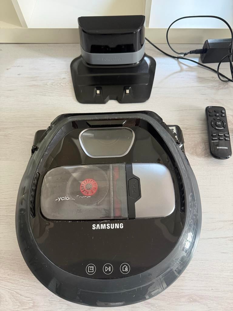 Samsung POWERbot robotstofzuiger met afstandsbediening, Ophalen of Verzenden, Gebruikt, Reservoir, Robotstofzuiger