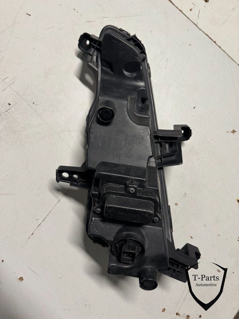 hyundai i30 rechts dagrijverlichting 92208g4600, Gebruikt, Heolleung-ro 12
06797  Seoul, Ophalen of Verzenden, Info@hyundai.com