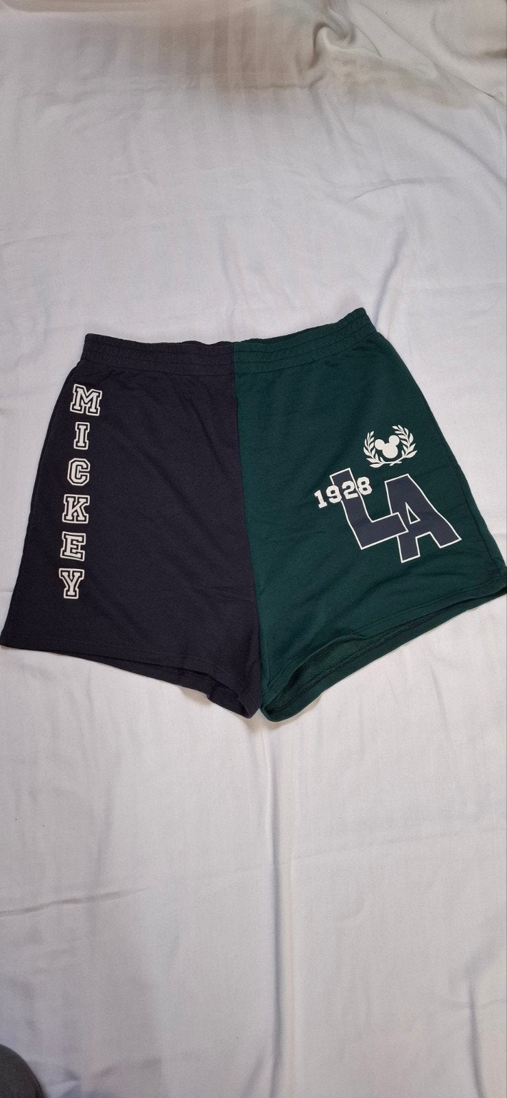 H&M Divided Disney Mickey Mouse Shorts Maat M, Maat 38/40 (M), Kort, Zwart, H&M Divided
