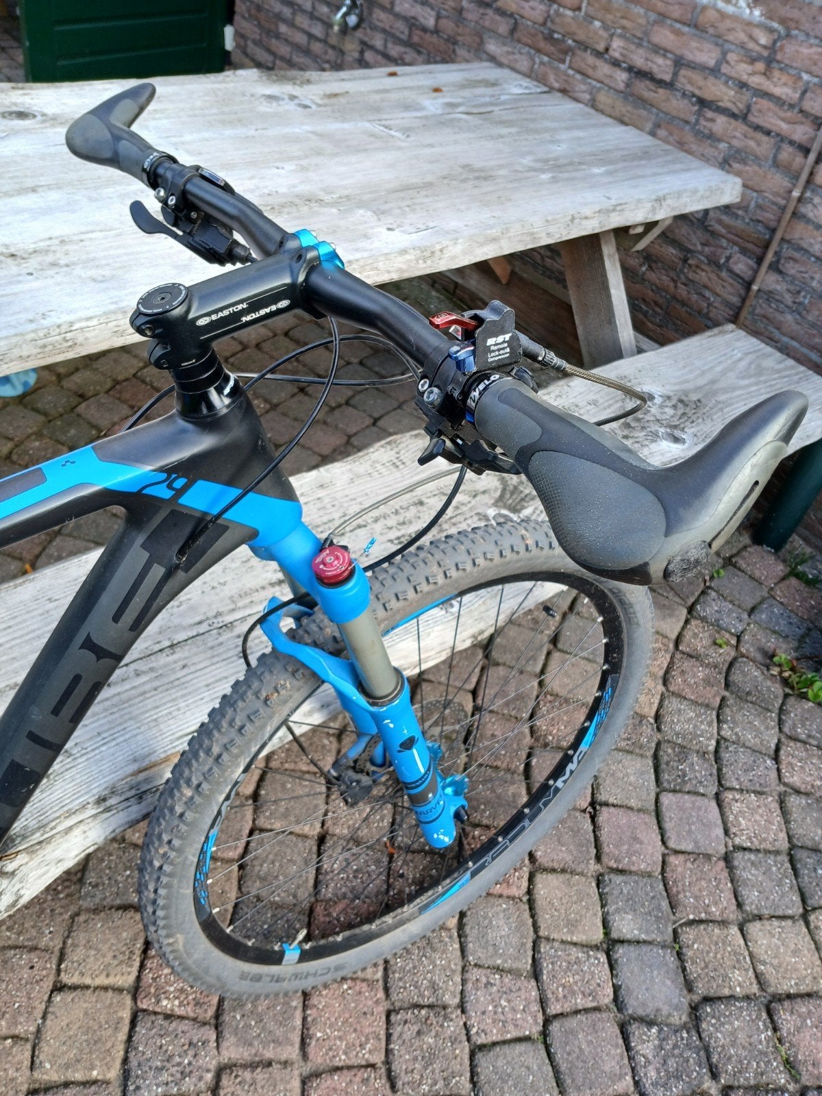 Foto 14 van Cube Reaction GTC Pro mountainbike 29"