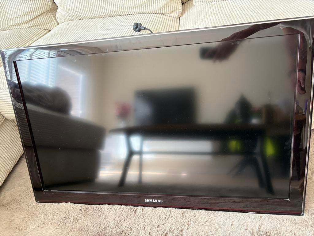 Samsung 40 inch tv, Ophalen, 50 Hz, Zo goed als nieuw, Samsung