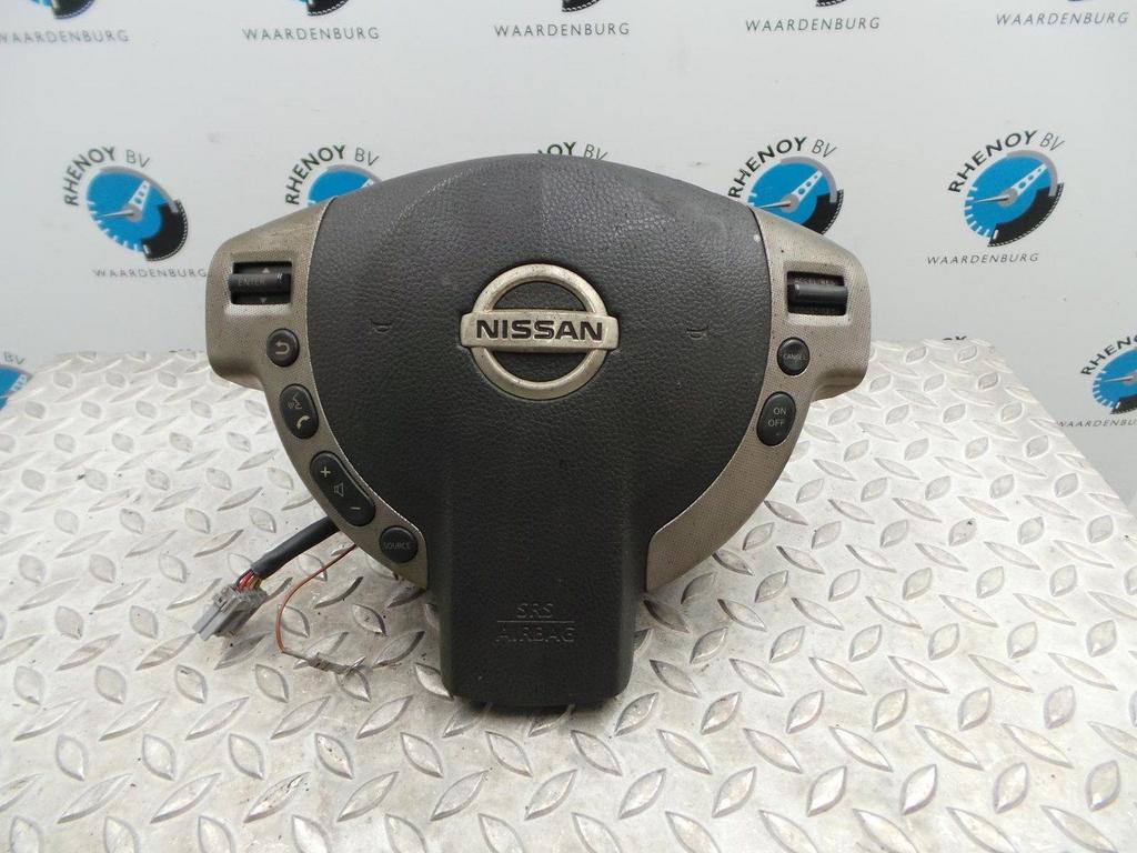 NISSAN QASHQAI 2.0 CVT TEKNA PACK AIRBAG LINKS 2007, Ophalen of Verzenden, Gebruikt, Stiba lid