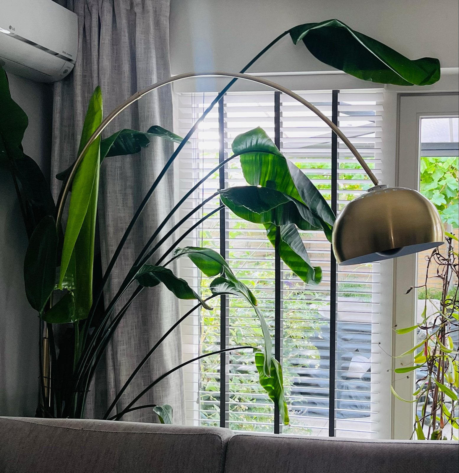 Zuiver Metal Bow vloerlamp - goud, Ophalen, Gebruikt, E27 (groot), Metaal