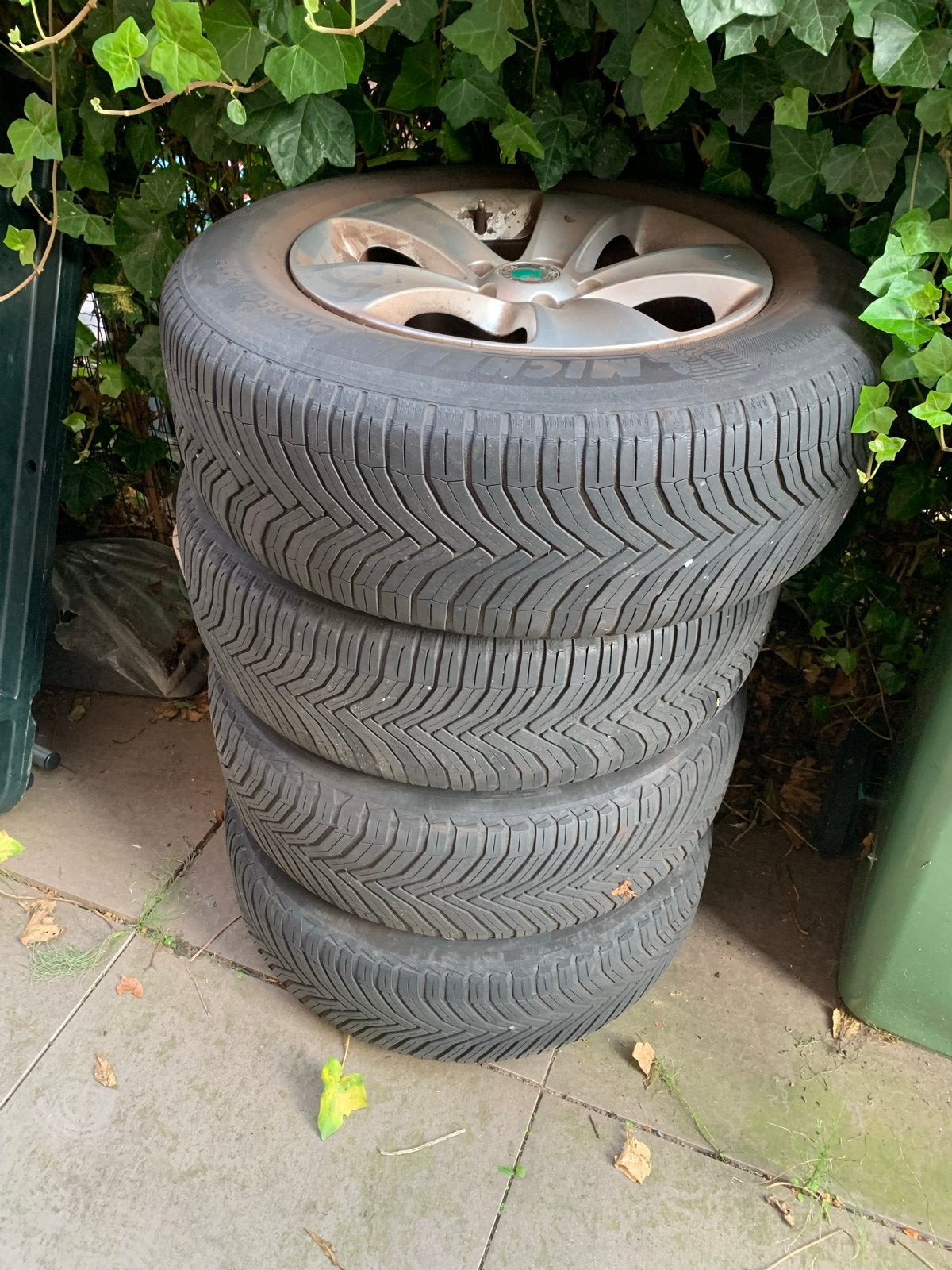 Set van 4 Michelin CrossClimate banden met skoda velgen, Ophalen, 16 inch, Banden en Velgen, All Season
