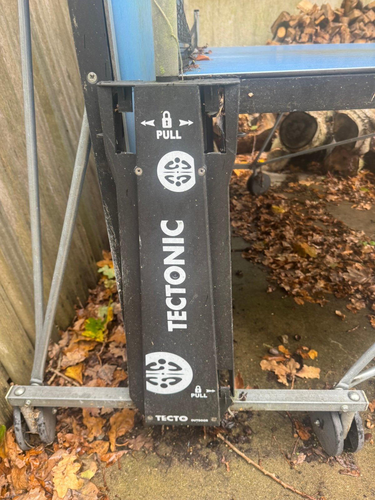 Tafeltennis tafel gratis af te halen, opklapbaar, Ophalen, Gebruikt, Tafel Outdoor, Inklapbaar