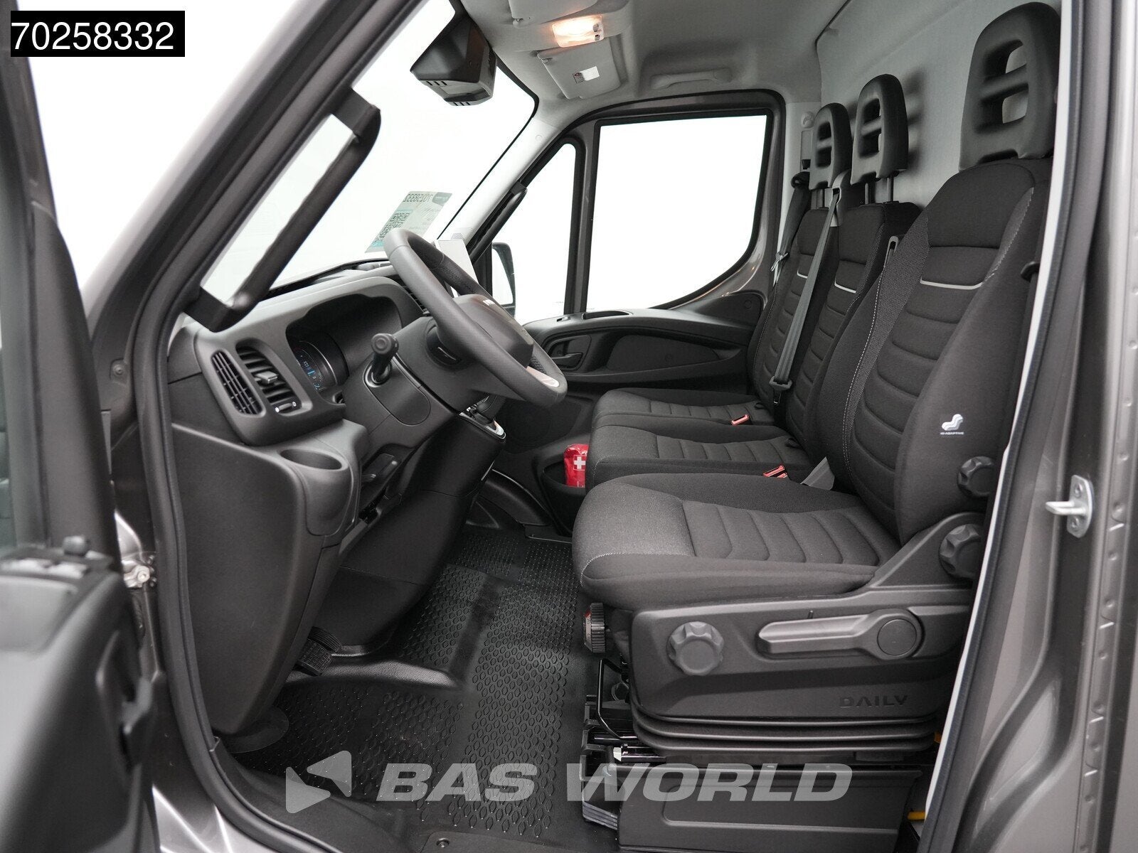 Iveco Daily 35S21 BPM VRIJ! 3.0L Automaat 210PK L3H2 2025-Mo, Automaat, Stof, Euro 6, 4 cilinders